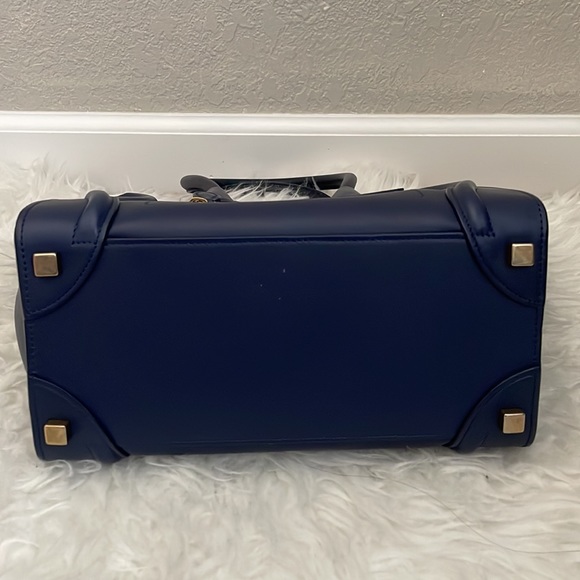 CELINE MICRO LUGGAGE HANDBAG IN SMOOTH CALFSKIN IN NAVY - Picture 3 of 14